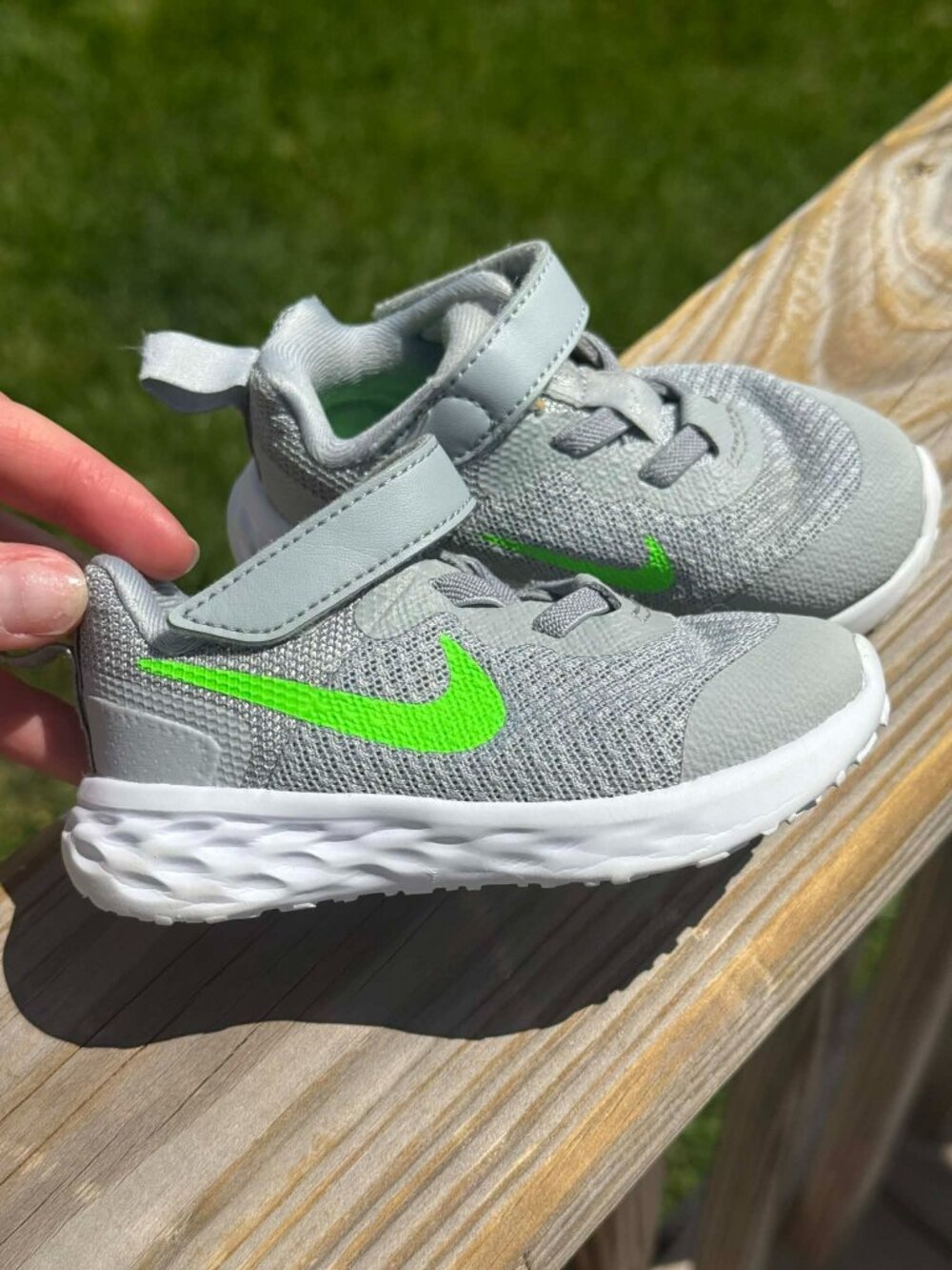 Nike Revolution 6 Toddler 5C Grey Volt Athletic Running Shoes 3319